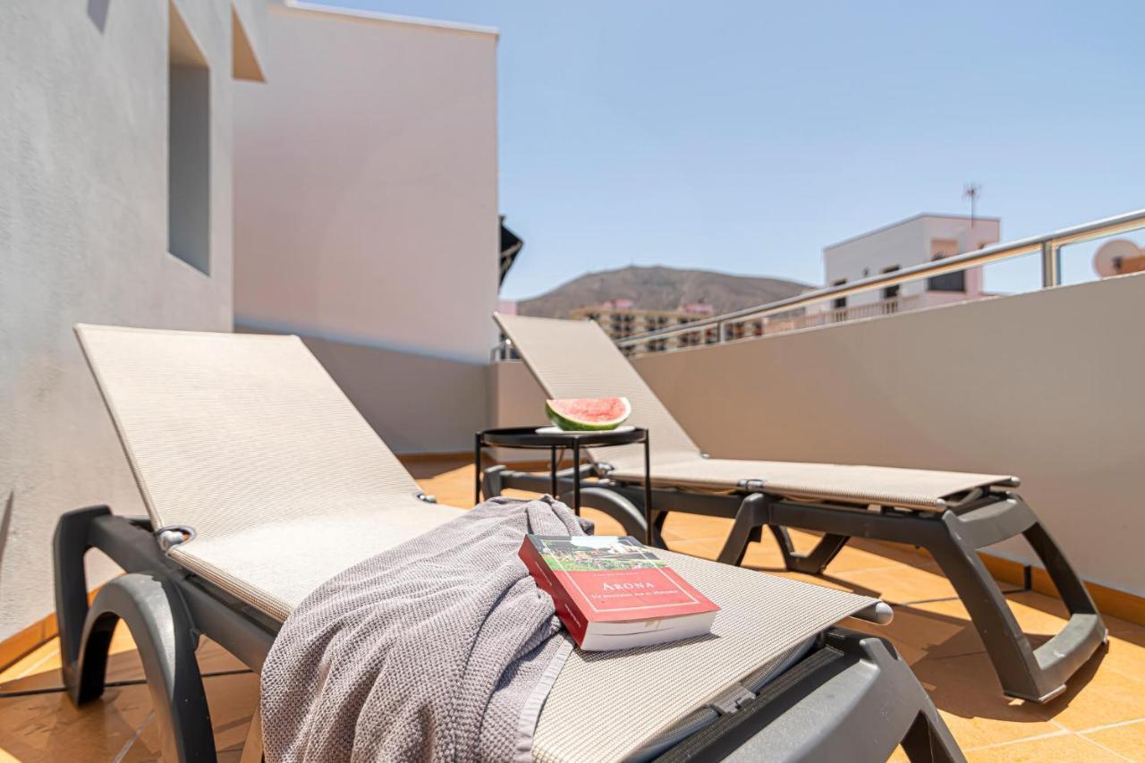 Luxury Holidays Suites, Playa De Los Cristianos Los Cristianos  Εξωτερικό φωτογραφία