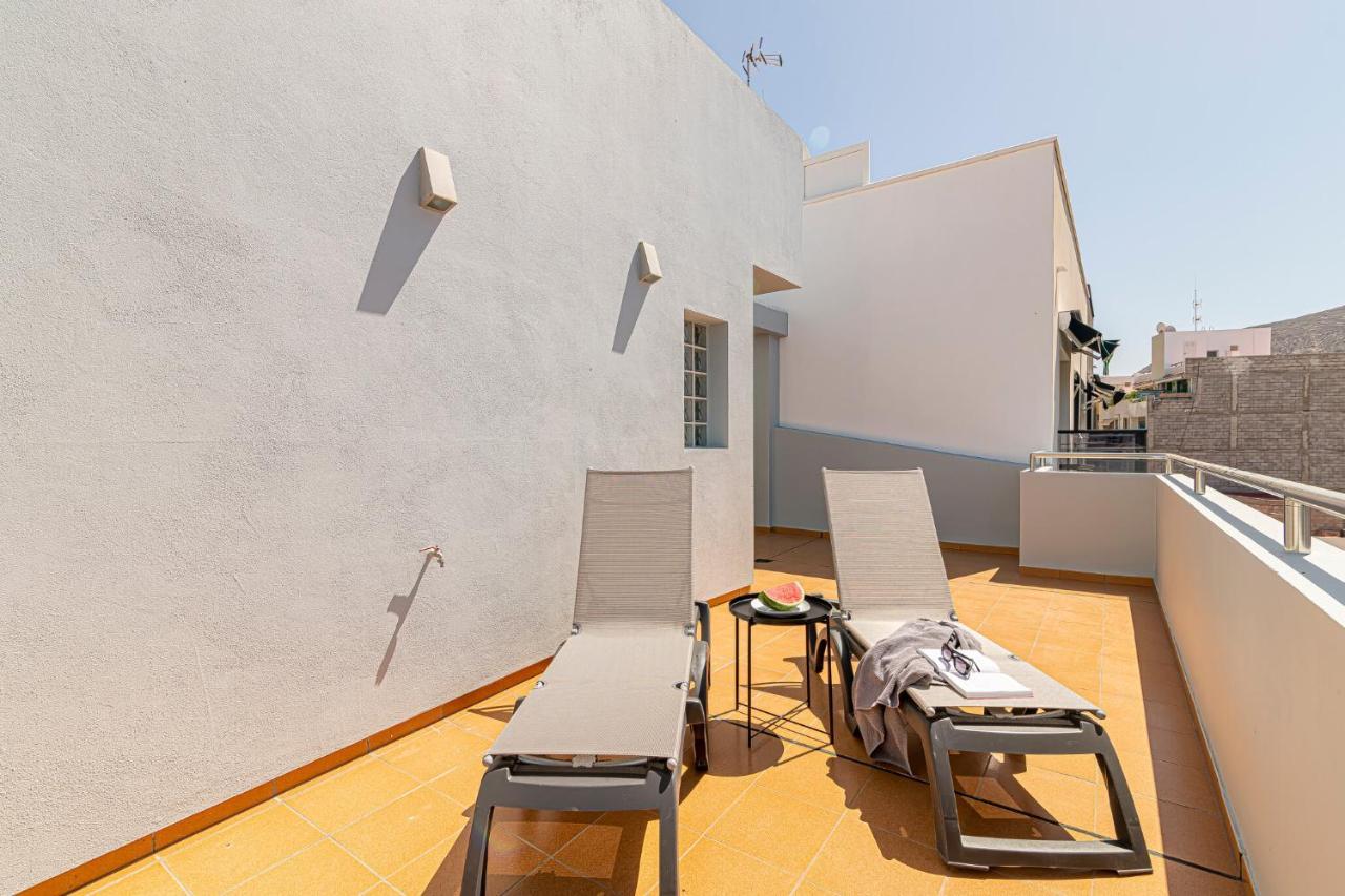 Luxury Holidays Suites, Playa De Los Cristianos Los Cristianos  Εξωτερικό φωτογραφία