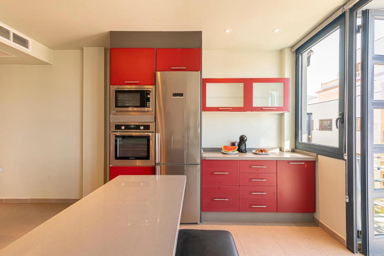 Luxury Holidays Suites, Playa De Los Cristianos Los Cristianos  Εξωτερικό φωτογραφία