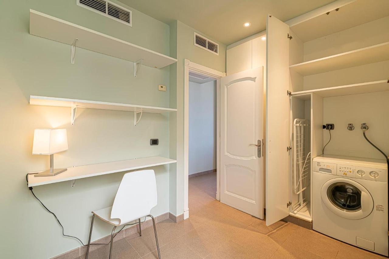 Luxury Holidays Suites, Playa De Los Cristianos Los Cristianos  Εξωτερικό φωτογραφία