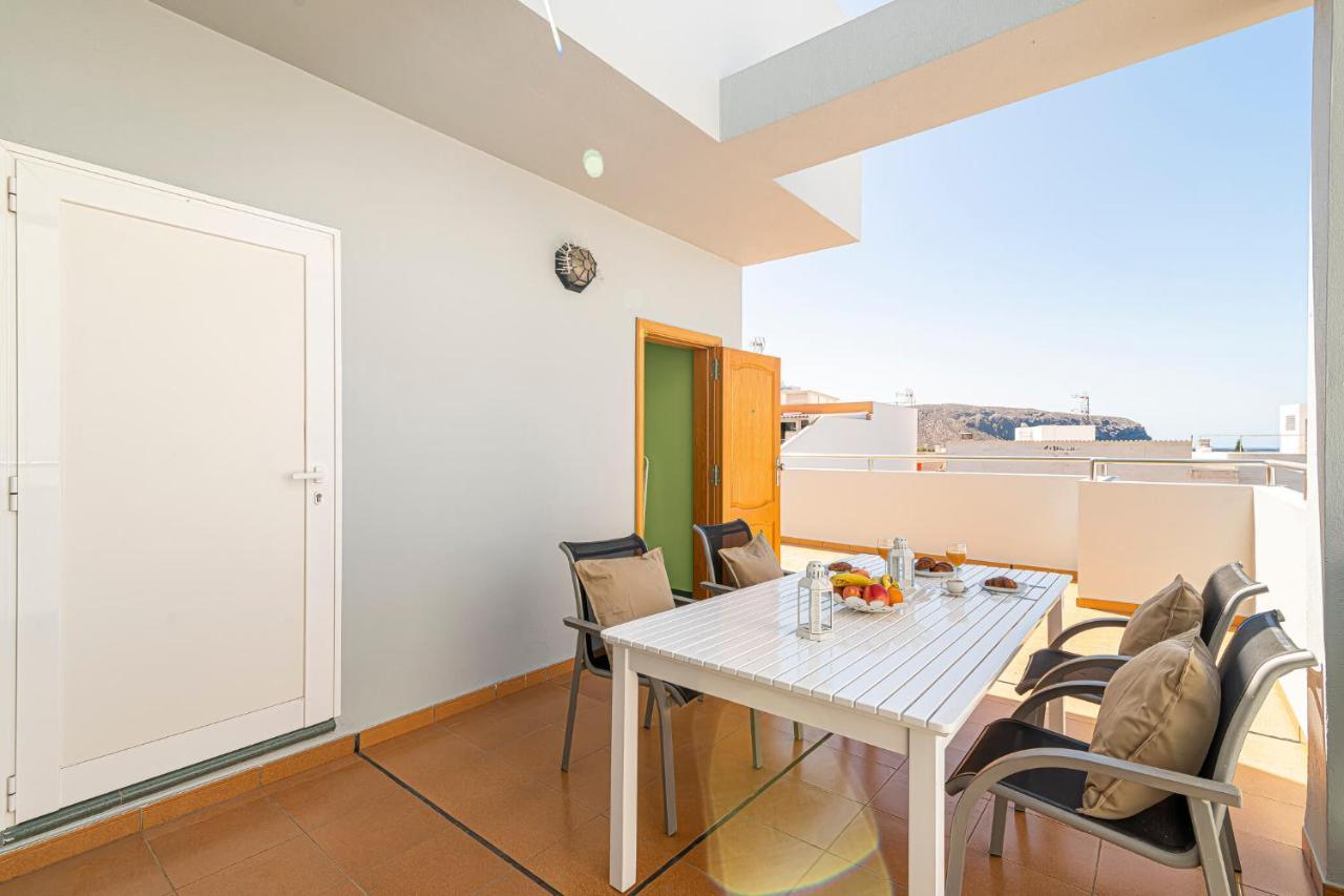 Luxury Holidays Suites, Playa De Los Cristianos Los Cristianos  Εξωτερικό φωτογραφία