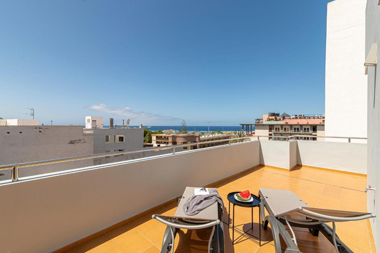 Luxury Holidays Suites, Playa De Los Cristianos Los Cristianos  Εξωτερικό φωτογραφία