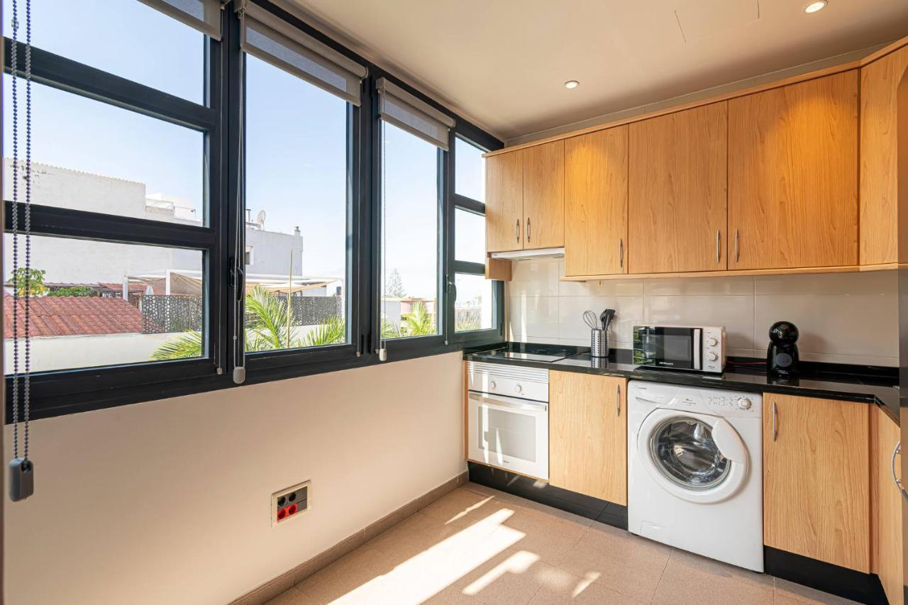 Luxury Holidays Suites, Playa De Los Cristianos Los Cristianos  Εξωτερικό φωτογραφία