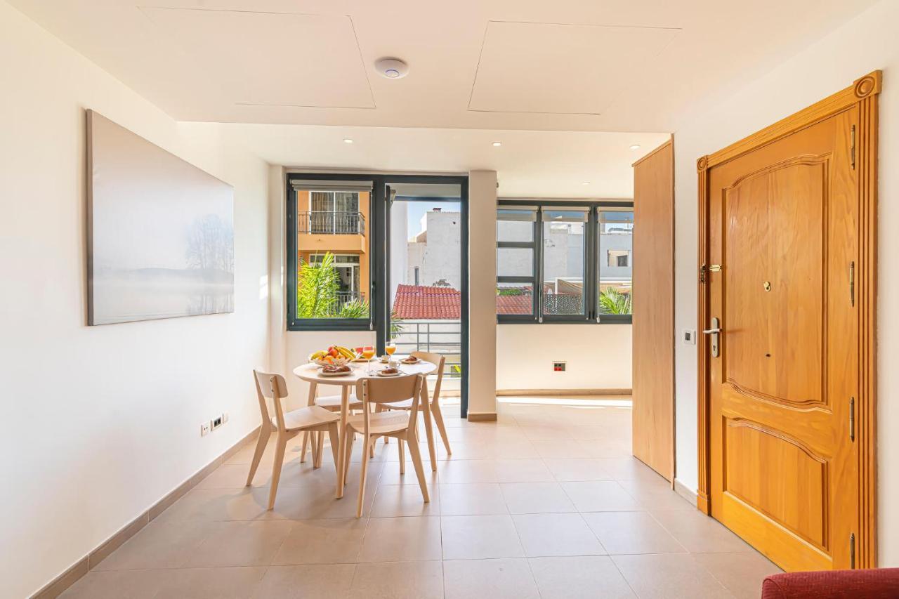 Luxury Holidays Suites, Playa De Los Cristianos Los Cristianos  Εξωτερικό φωτογραφία