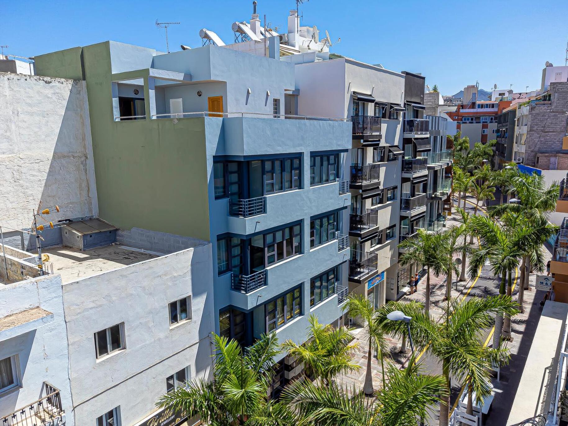 Luxury Holidays Suites, Playa De Los Cristianos Los Cristianos  Εξωτερικό φωτογραφία